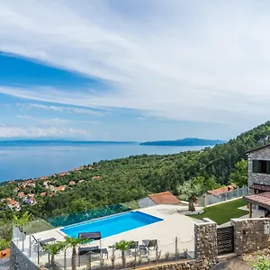  Villa Visum